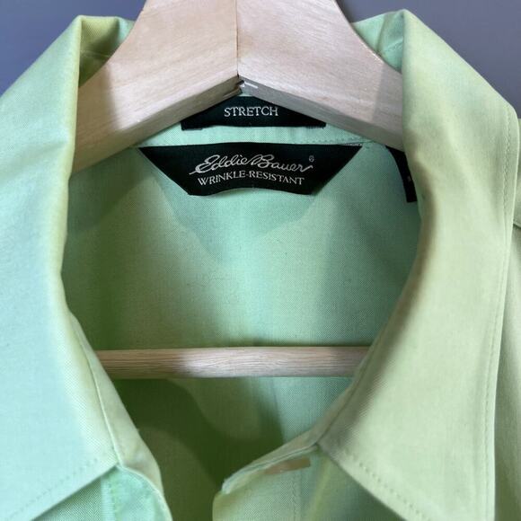 Eddie Bauer Wrinkle Resistant Button Up Sleeveless Green Top Size Large - Picture 3 of 7